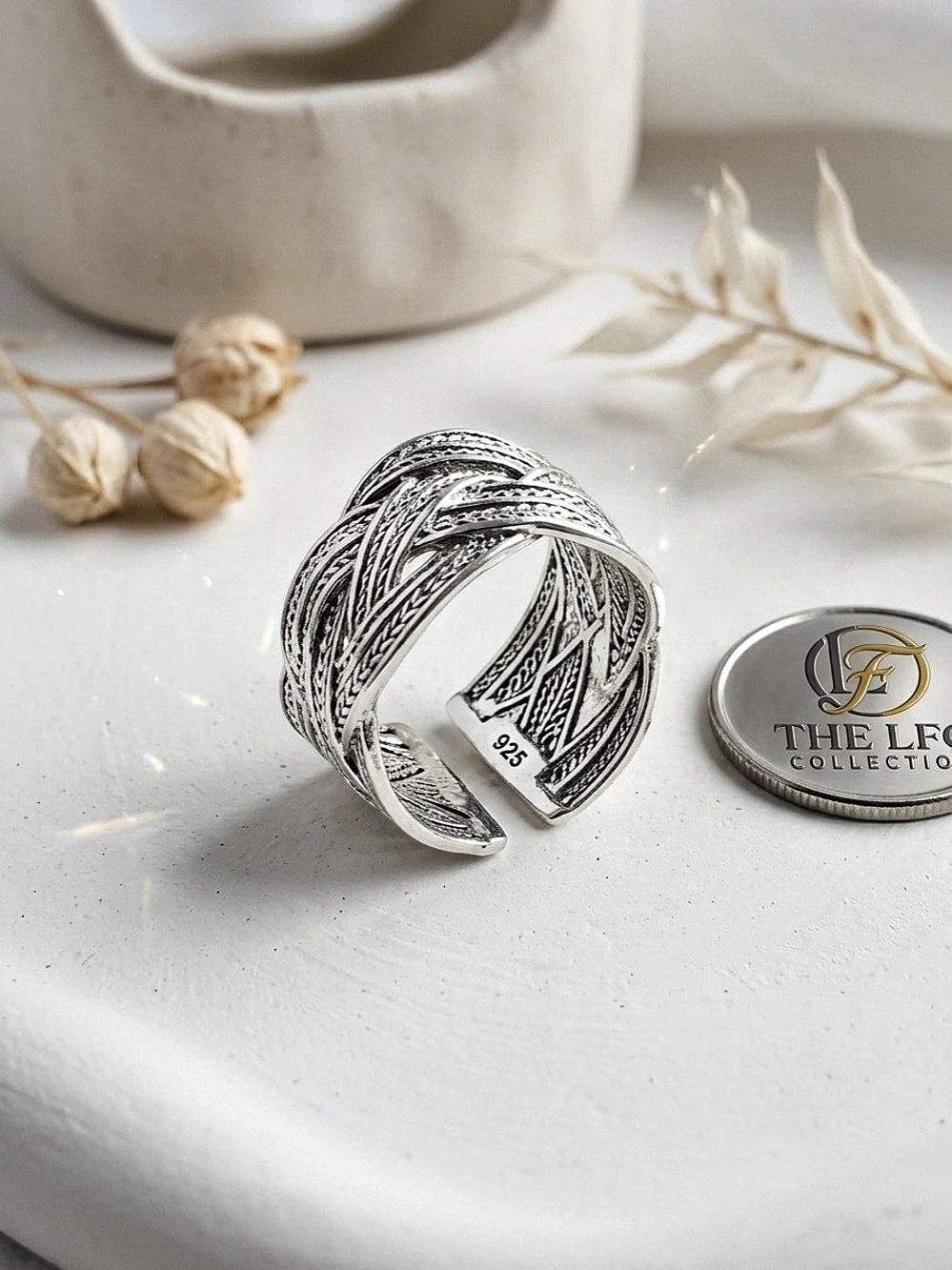 Sterling Silver Ring in Silver Like New